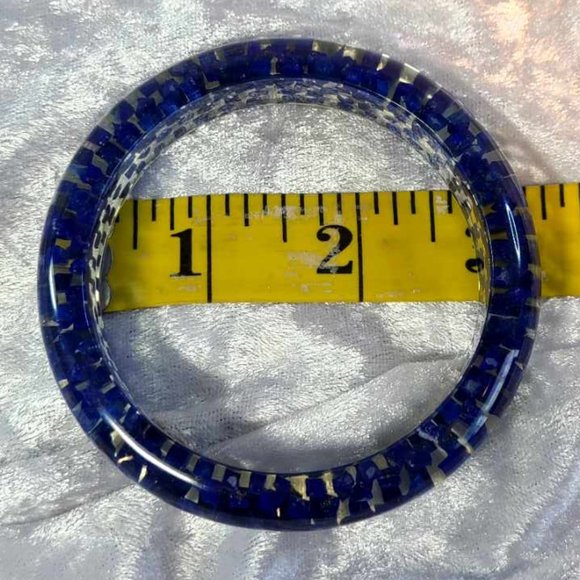 3 Lucite Bangle Bracelets - Picture 10 of 11